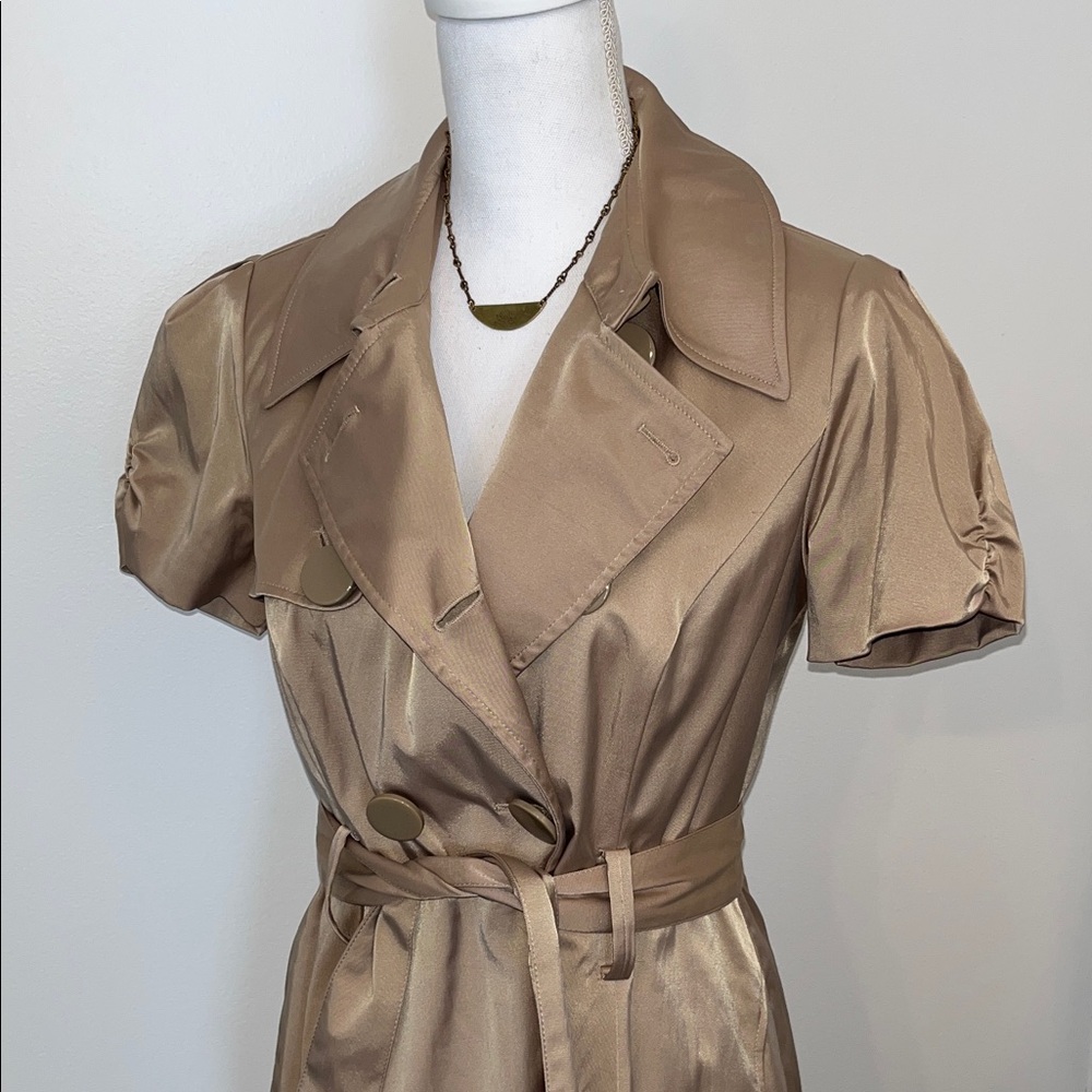 Stylish Tan Trench Coat - Picture 7 of 9